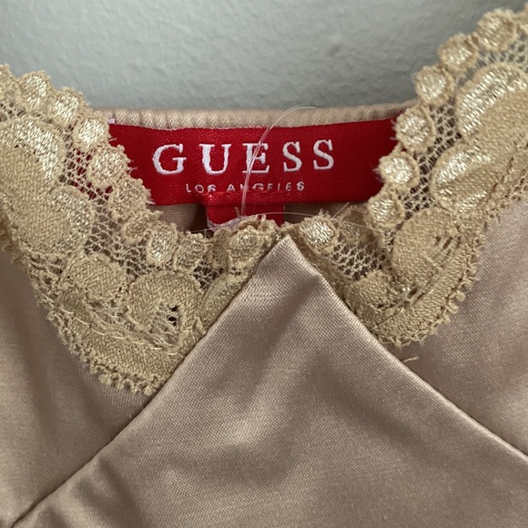 Guess top - Picture 2 of 4